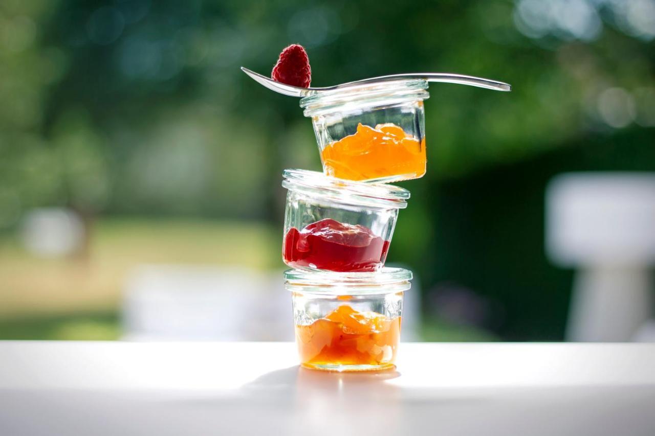 B&B Saint-Georges Brügge Exterior foto Weck glass jars